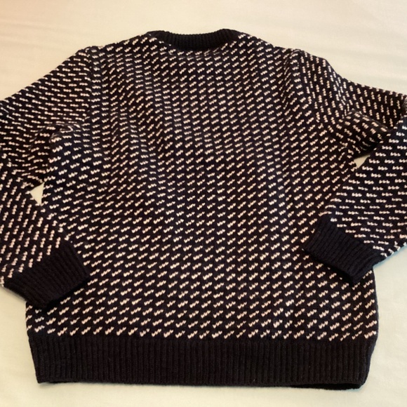 L.L. Bean Norwegian sweater, NEW. Made in Norway - Picture 4 of 4